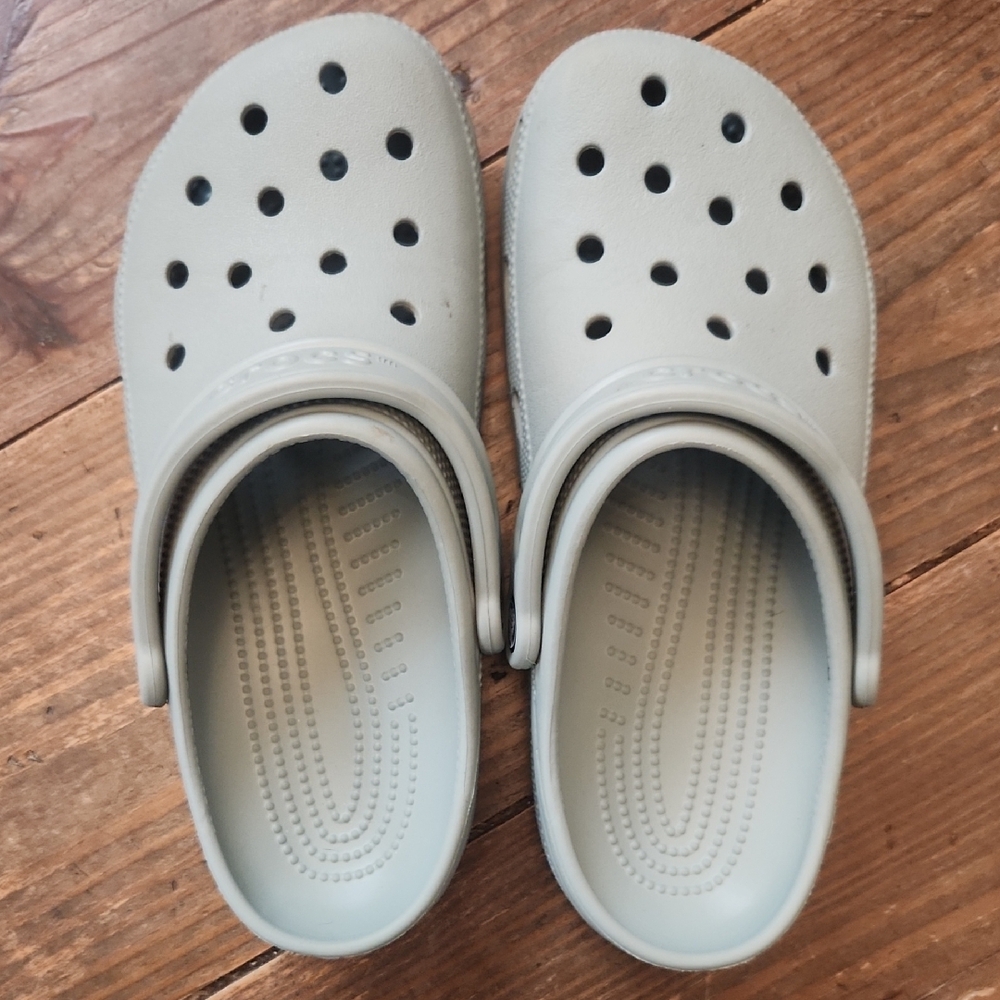 Womens Green/Gray Crocs